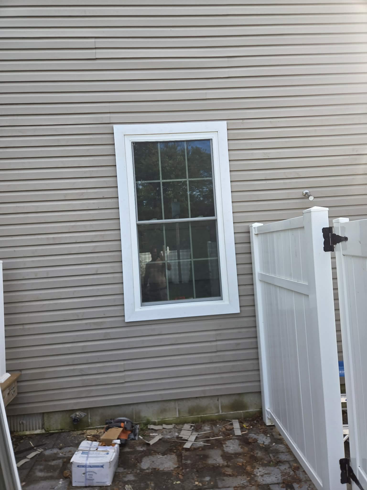 Finished replacement window with new trim